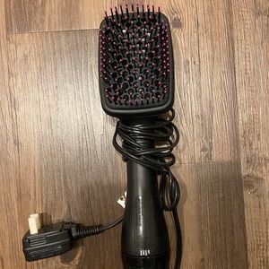 Revlon one step blow dryer and styler pink